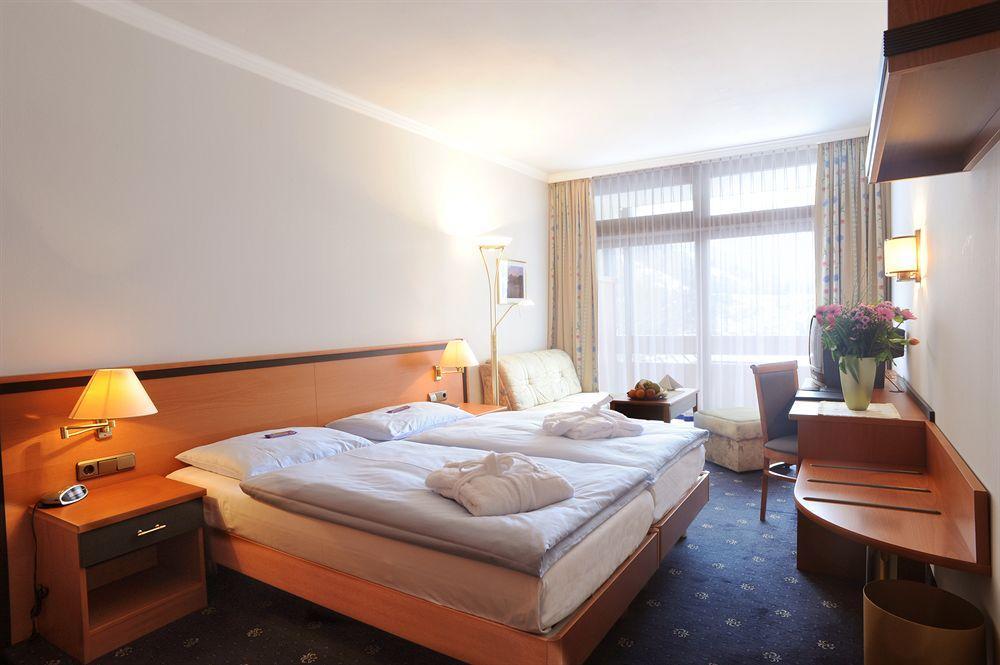 Alpin- Das Sporthotel, Summercard Included May - September Zell am See Exteriör bild