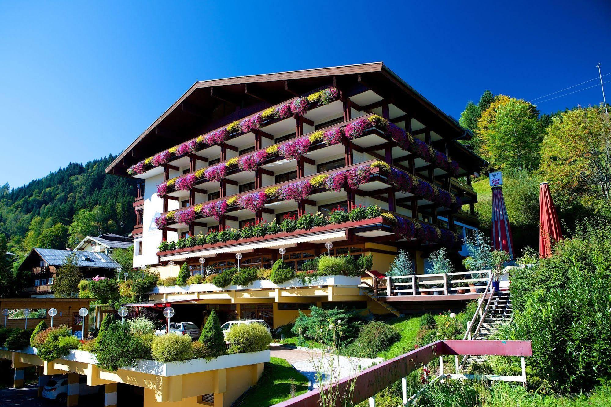 Alpin- Das Sporthotel, Summercard Included May - September Zell am See Exteriör bild